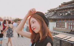 单人女生拍照pose,轻松拍出美丽瞬间